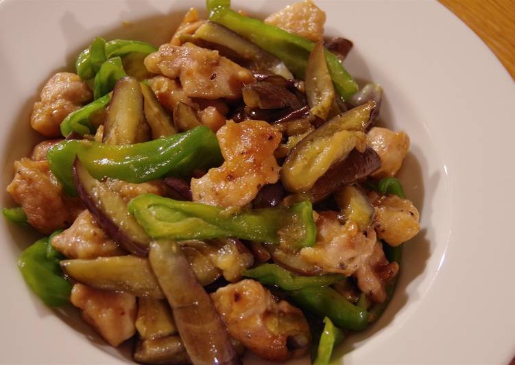 Stir-fried Eggplants & chicken with soy sauce and ginger 🍆🐔