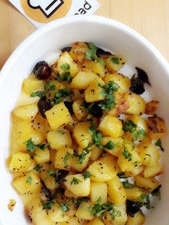 A picture of CURRY LEAVES FRIED POTATOES   .