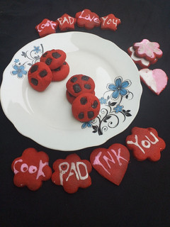 Red velvet chocolate cookie ainihin hoton girkin