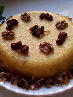 عکسی از دستور ته چین آلبالو