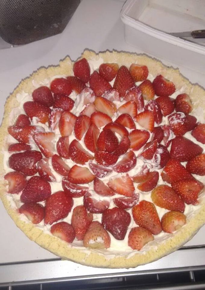 Una foto de Tarta de frutillas distinta!!