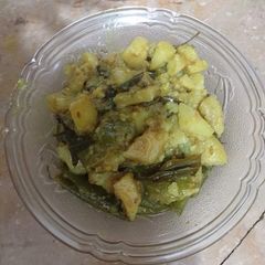 A picture of Mirch Aloo Sabzi.