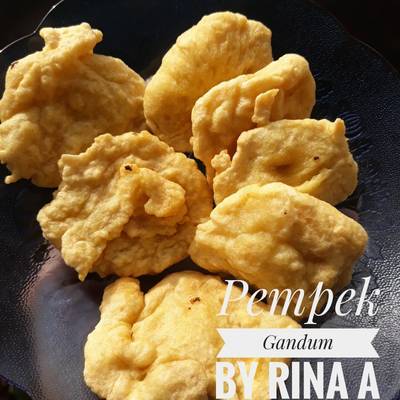 Pempek Gandum (Terigu) Pempek Gandum (Terigu)