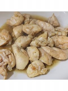 รูปของ ไก่กระเทียมนุ่มๆหมักน้ำมันงา