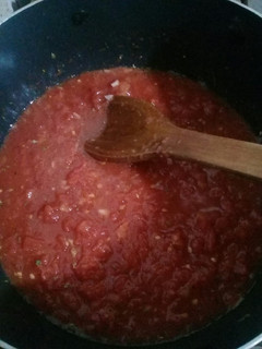 Una foto de Salsa para Pizza (fácil y rica)🍕