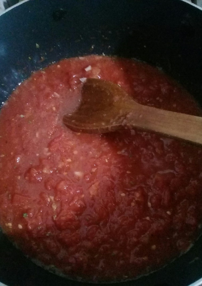 Una foto de Salsa para Pizza (fácil y rica)🍕