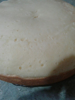 Una foto de Torta súper fácil y esponjosa