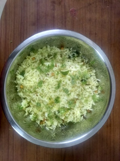 எலுமிச்சை சாதம். (Elumichai satham recipe in tamil) செய்முறை முக்கிய புகைப்படம்