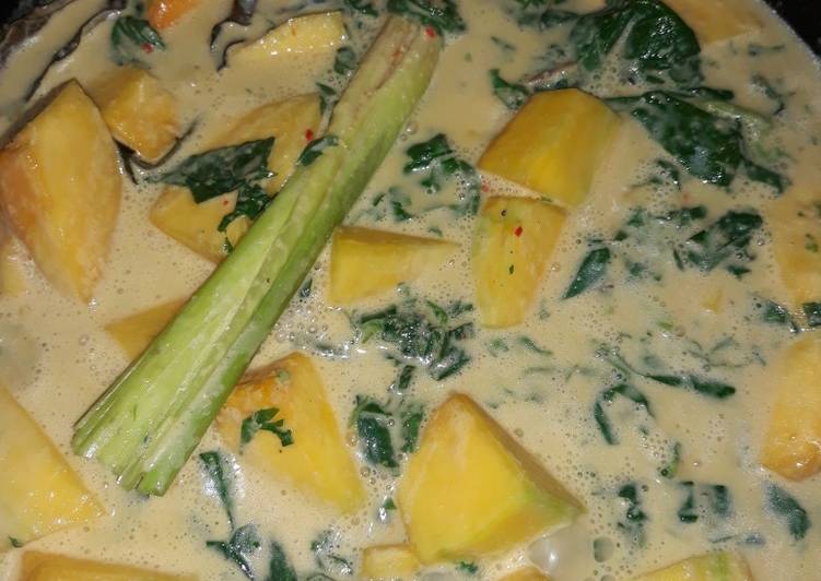 Cara Gampang Menyiapkan Gulai Labu kuning mix pucuk daun singkong, Bisa Manjain Lidah