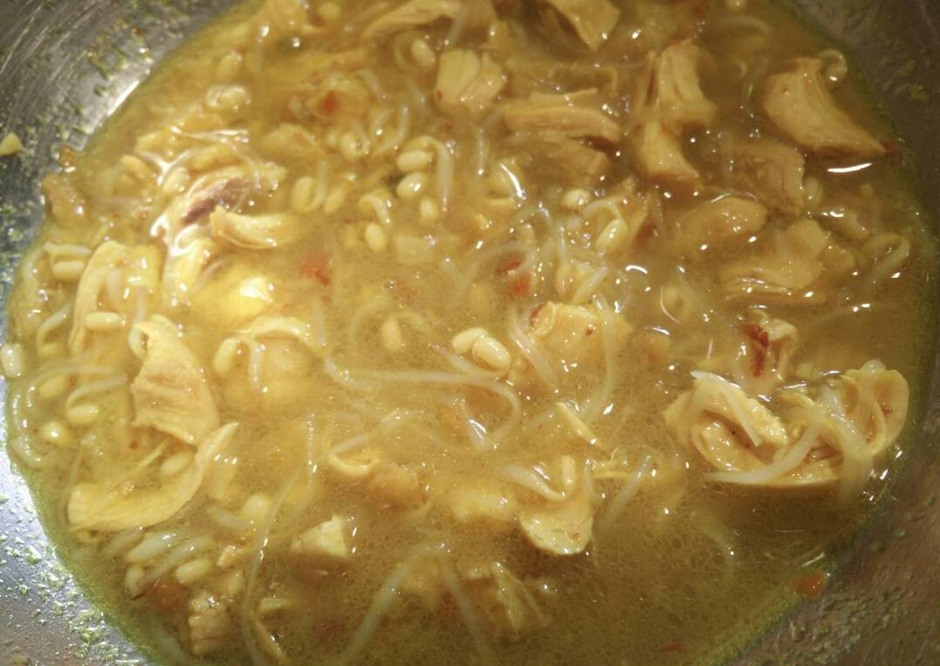 Soto ayam rebus