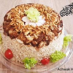 A picture of Lebanese_rice_with_cauliflower_and_minced_meat.