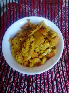 आचारी पत्तागोभी (achari pattagobi recipe in Hindi) रेसिपी मुख्य फोटो
