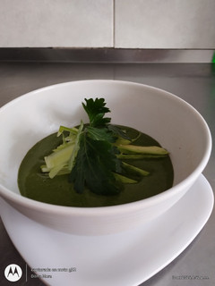 Una foto de Crema de apio