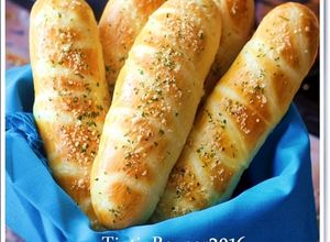 Foto resep Roti Parmesan Cheese Parmesan Breadstick empuk tapi kokoh