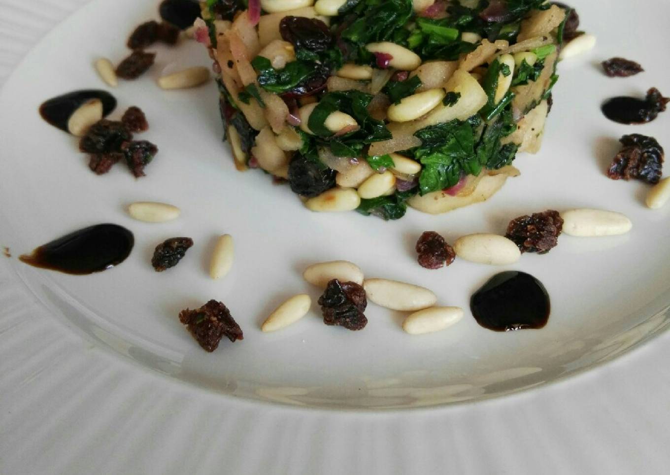 Ensalada templada de espinacas y manzana