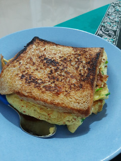 Foto resep Toast isi bakso goreng
