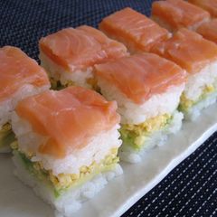 A picture of Oshi-zushi.