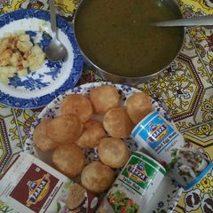 A picture of Golgappa.