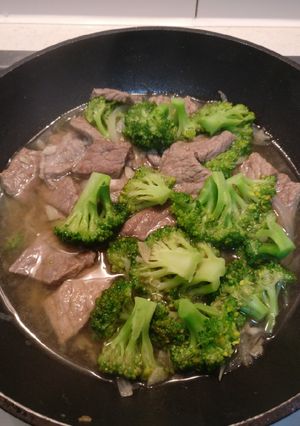 Foto resep Tumis Kuah Daging Brokoli#BikinRamadanBerkesan (20)