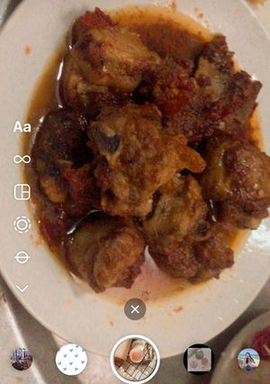 Hình của món Sườn xào chua ngọt.