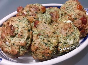 Foto di Frittelle al forno con ricotta, spinaci e mozzarella