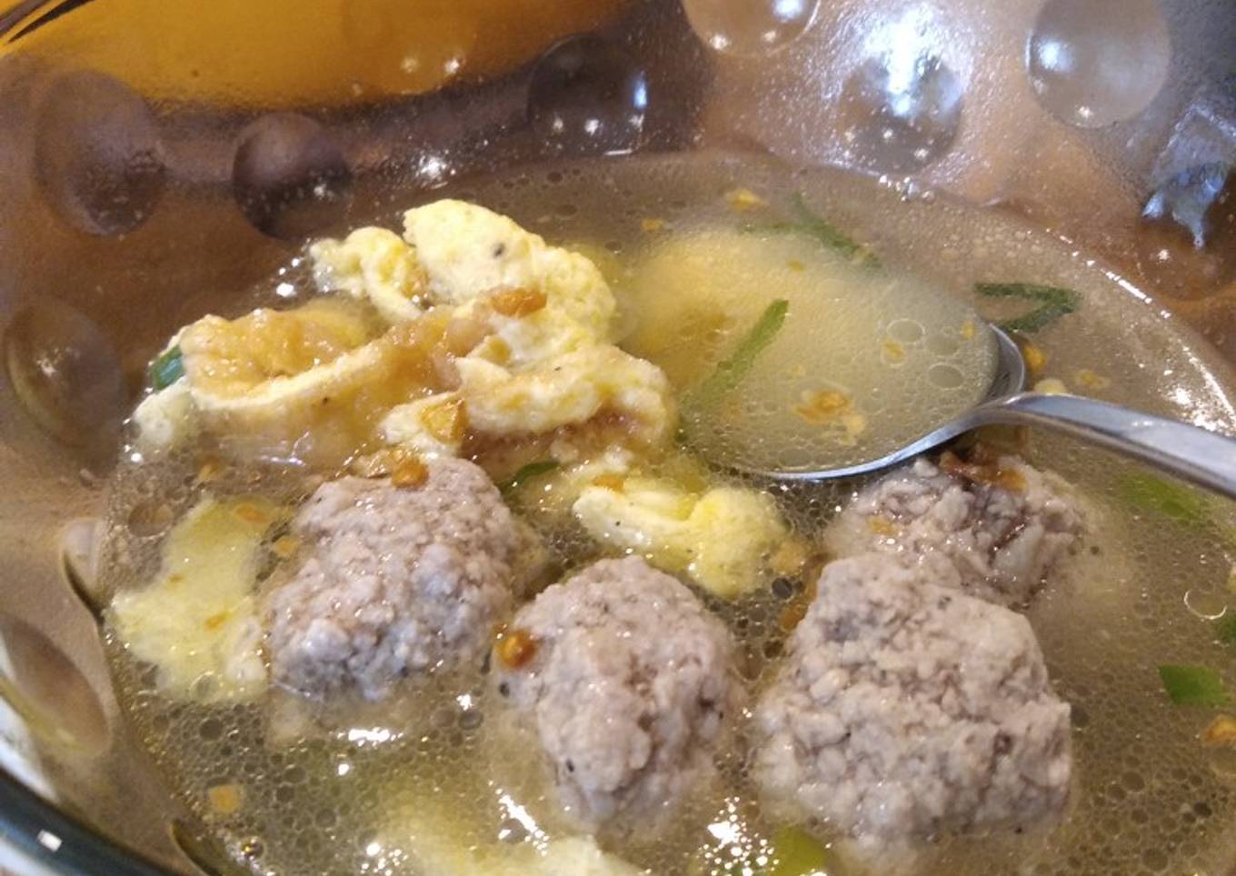 Thai pork and omelette soup by Marion's kitchen