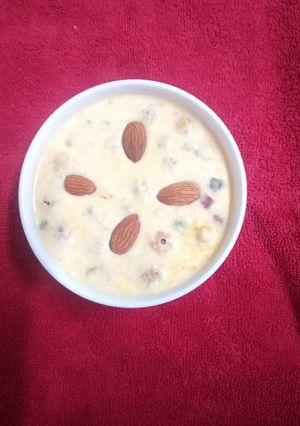 A picture of Badam-Makhhana Kheer(calcium rich).