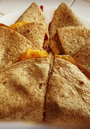 A picture of Easy Chicken Quesadilla.