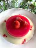 Puding Merah Putih (Strawberry Lychee)