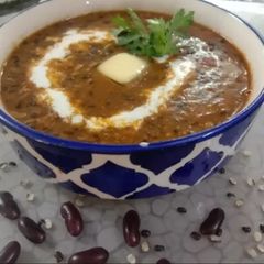 A picture of Maa ki Daal.