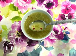Una foto de Sopa de apio light なな紫٩(๑❛ᴗ❛๑)۶。