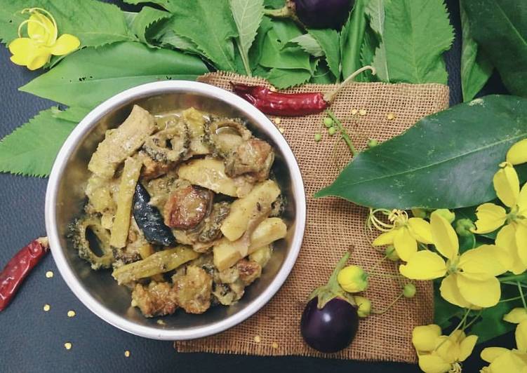 Homemade Shukto - Bengali Mixed Vegetable Curry