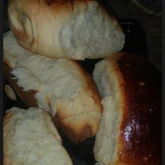 A picture of Milky rolls bread.