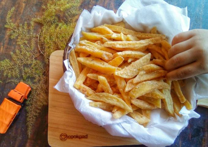 Cara gampang bikin 016. Kentang Goreng Krispi (MPASI 1y+*) yang menggugah selera