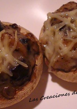 Una foto de Champiñones rellenos de morcilla