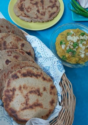 A picture of Homemade Multigrain Bhakri with Spiced Dal.