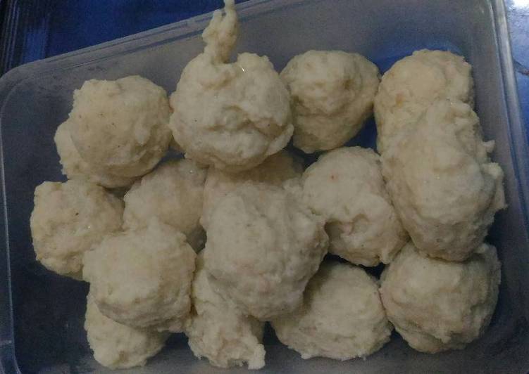 Resep: Baso udang ayam (mpasi 13m+) yang Gurih