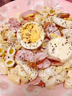 A picture of German Sausage Macaroni Salad.