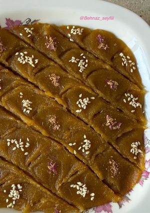 عکسی از دستور حلوا سوهانی با جوانه گندم