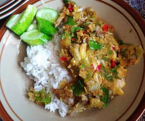 Masakan Populer Ayam Geprek ala Rocket Chicken Minggu Ini