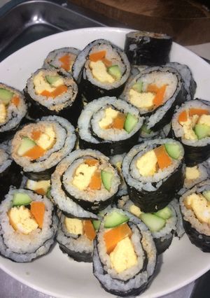 Hình của món Kimbap truyền thống.