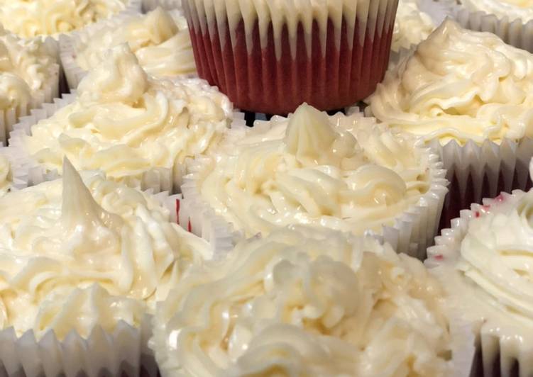 Recipe of Homemade Magnolia Bakery Inspired Red Velvet Cupcakes with Cream Cheese Frosting