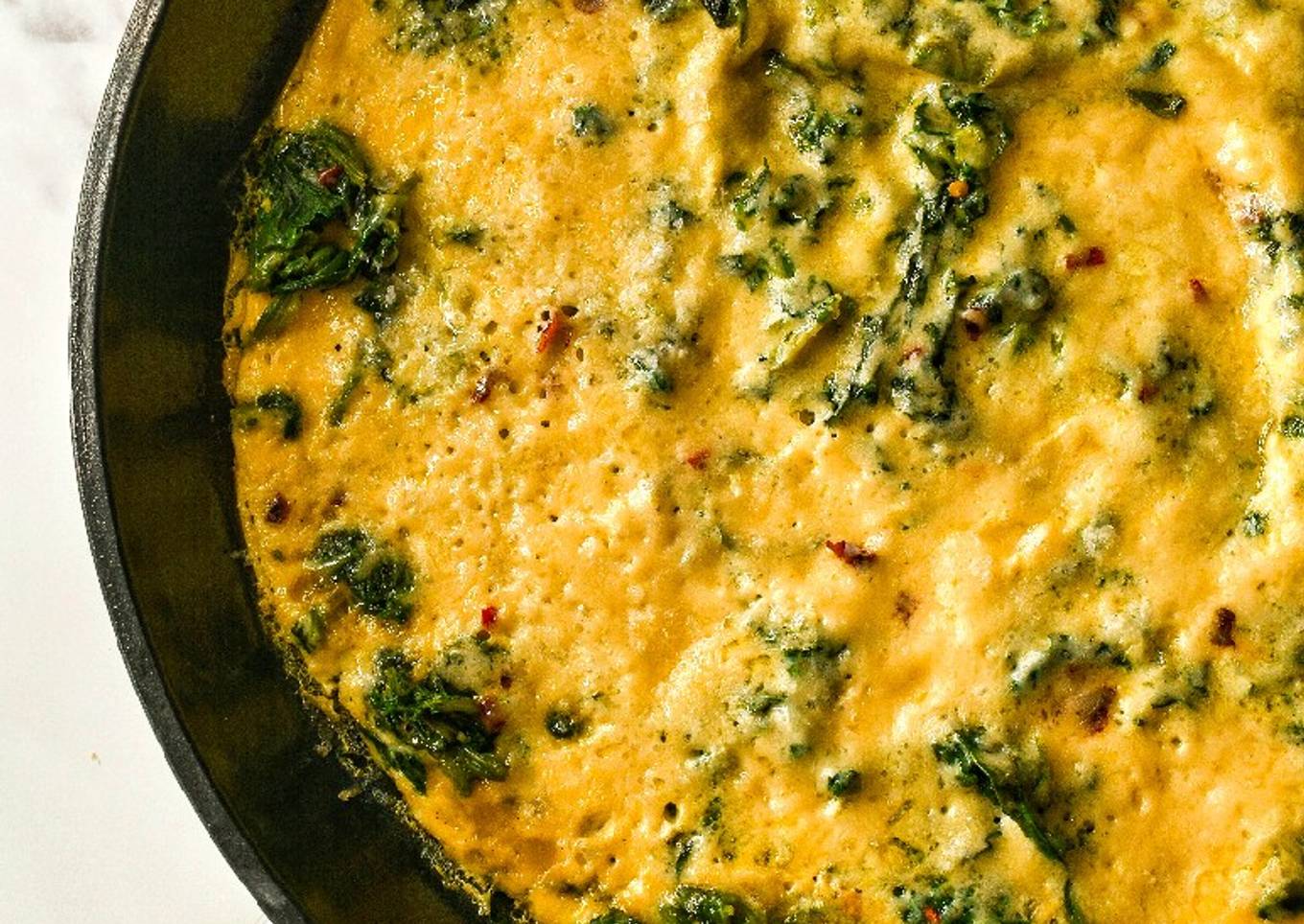 Smoked Cheddar & Spinach Omelette