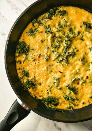 A picture of Smoked Cheddar & Spinach Omelette.