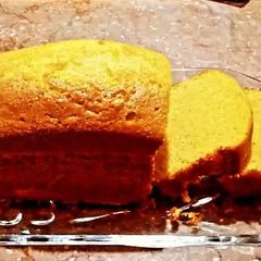 A picture of Tea Cake.