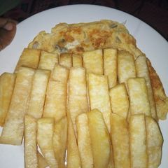 A picture of Fried Yam with Egg.