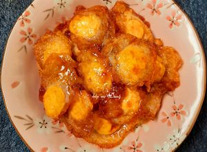 Hình của món Trứng cút chiên nước mắm.