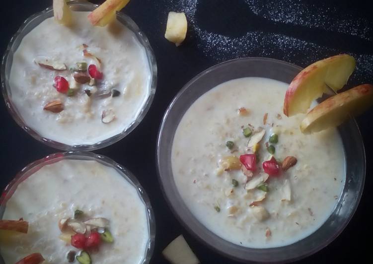 Steps to Make Any-night-of-the-week Oats apple kheer