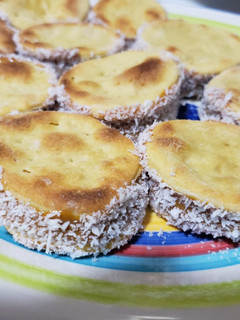 Una foto de Alfajor de hojarasca