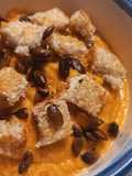 Sopa crema de zapallo, garbanzos y choclo vegana